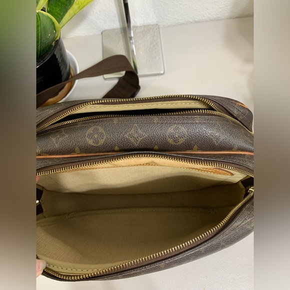 💕👜LOUIS VUITTON Reporter PM Crossbody Shoulder Bag Monogram Leather - Picture 11 of 16